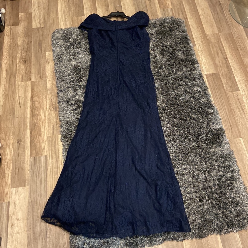 NWOT La Femme navy lace ruched gown - Picture 9 of 12